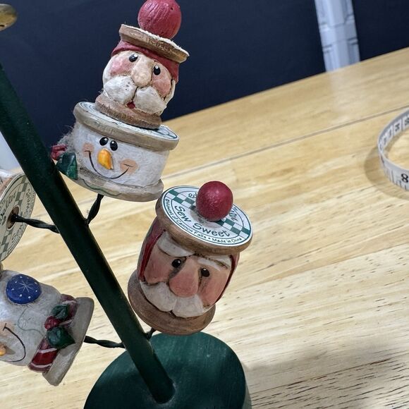 Eddie Walker Life's Little Gifts Sewing Spools Christmas Tree Folk Art Country - Picture 14 of 15